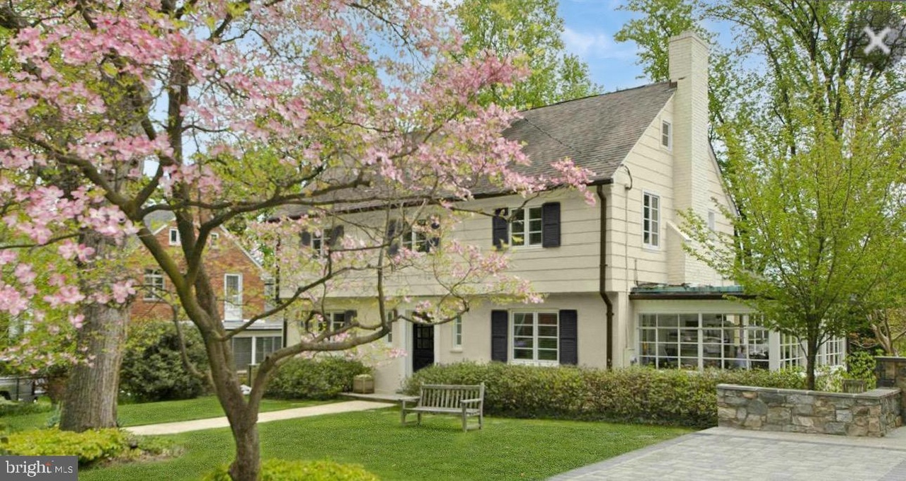Arlington, VA 22207 | 4 beds | 3 baths | $1,750,000